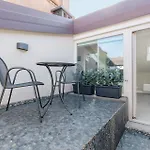 アパート Petronio - By Residences