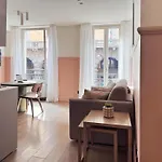 Petronio - By Residences *