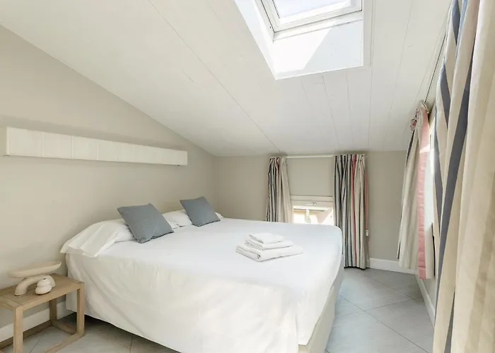 Petronio - By Residences Apartment *