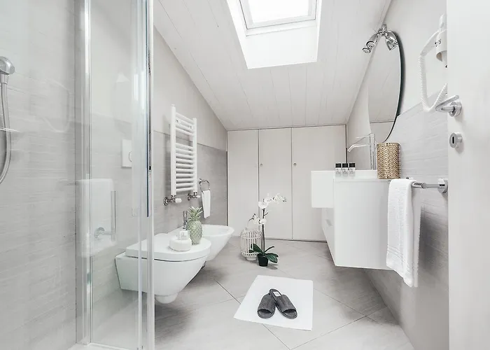 Petronio - By Residences Apartment